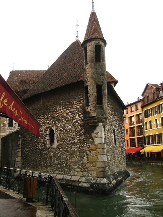 SerbiaFranceMar08 Annecy IMG 0459