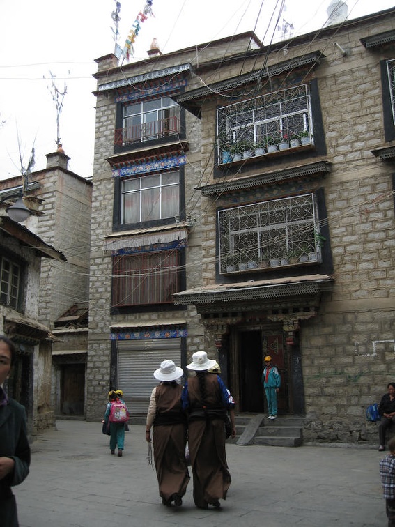 LindaKnutsen Tibet Lhasa Jun2009 IMG 3228