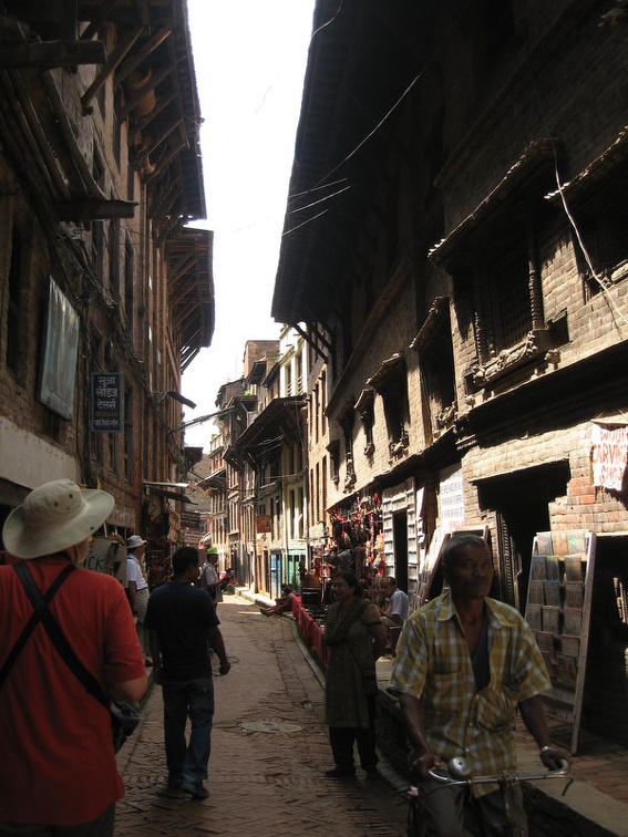 LindaKnutsen Kathmandu Jul2009 IMG 5329